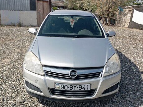 Opel Astra 2008