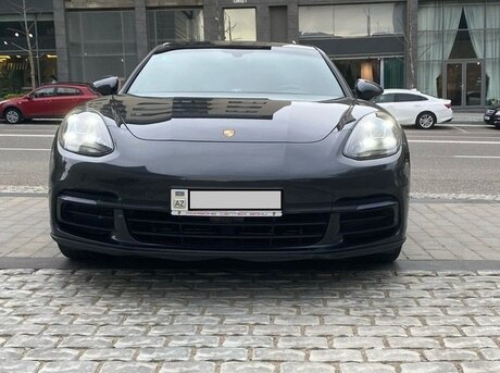 Porsche Panamera 2017