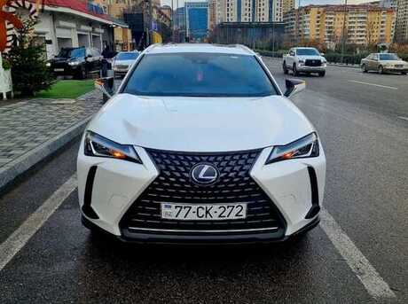 Lexus UX 250h 2021