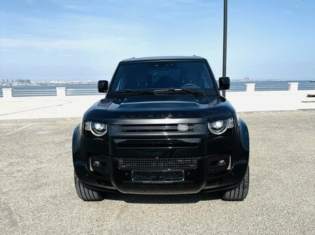 Land Rover Defender 2023