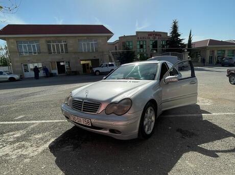 Mercedes C 240 2002