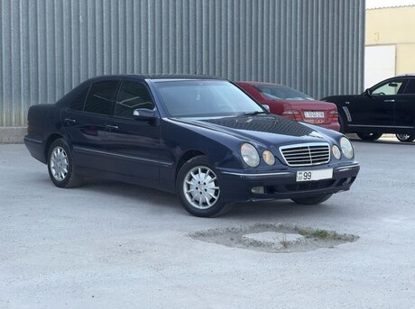 Mercedes E 240 2000