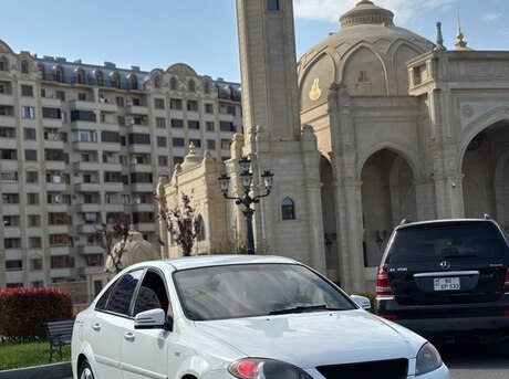 Daewoo Gentra 2014