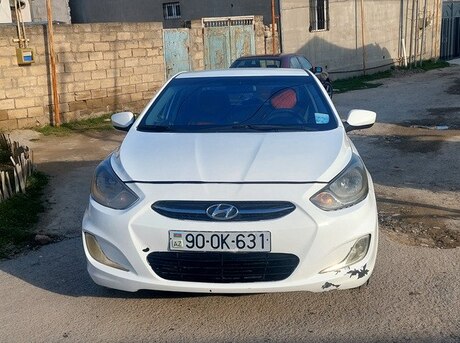 Hyundai Accent 2011