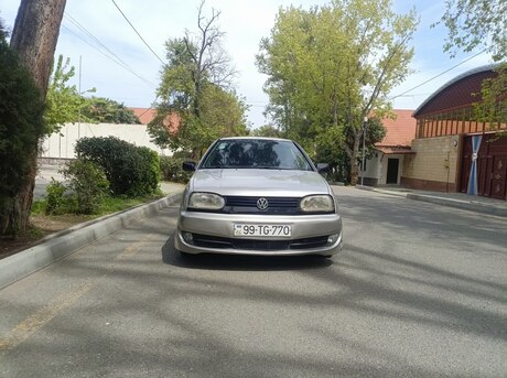 Volkswagen Golf 1996