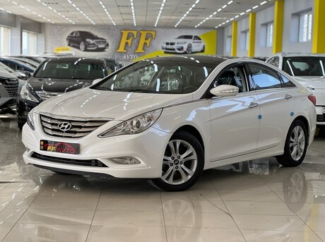 Hyundai Sonata 2010