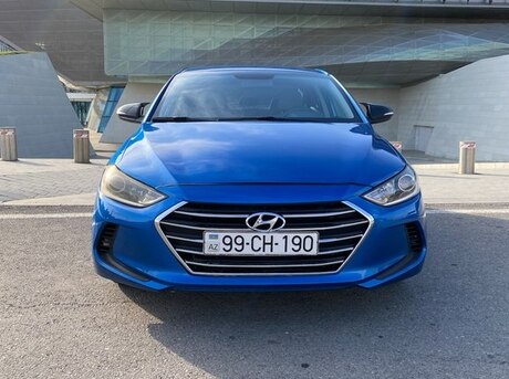 Hyundai Elantra 2015