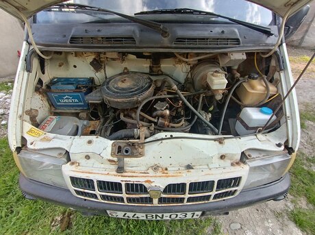 GAZ 31029 2000