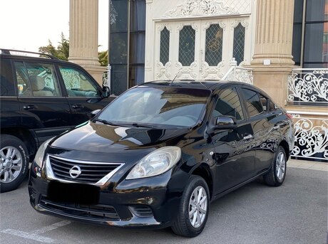 Nissan Sunny 2015