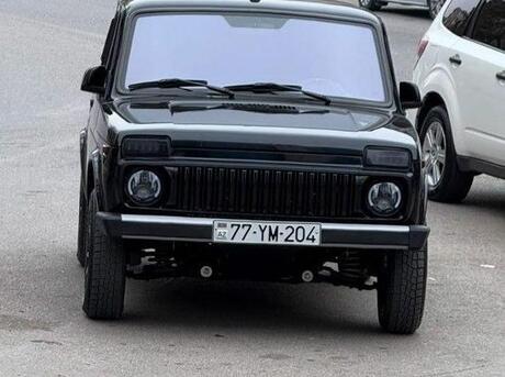 LADA (VAZ) Niva 2023