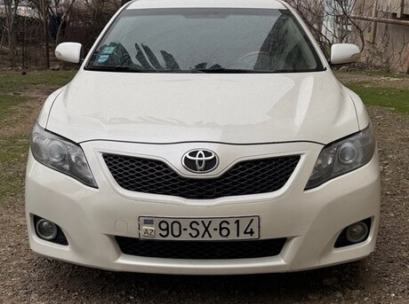 Toyota Camry 2011