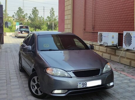 Daewoo Gentra 2014