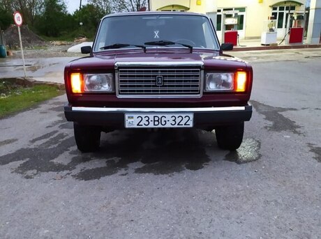 LADA (VAZ) 2107 2000