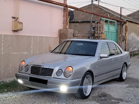 Mercedes E 230 1996