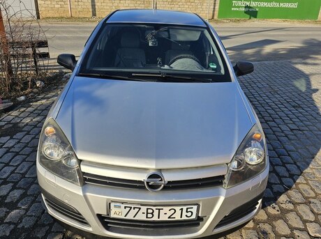 Opel Astra 2004