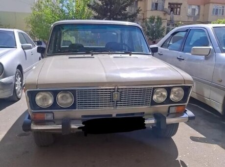 LADA (VAZ) 2106 1988