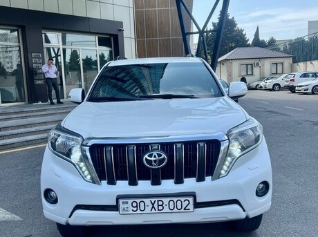 Toyota Land Cruiser Prado 2013