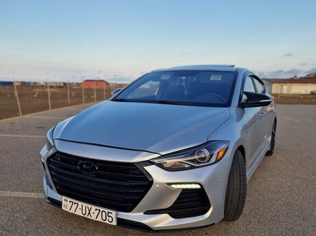 Hyundai Elantra 2018