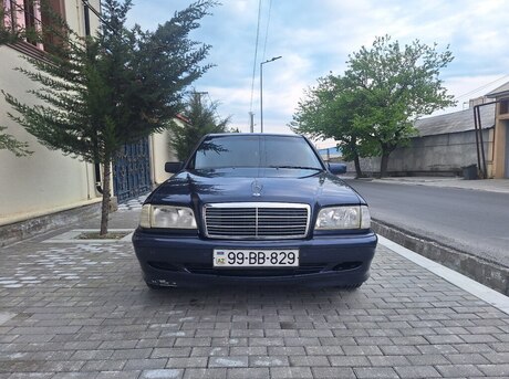 Mercedes C 220 d 2000
