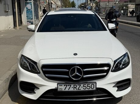 Mercedes E 300 4MATIC 2019