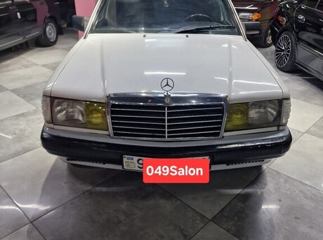 Mercedes 190 1990