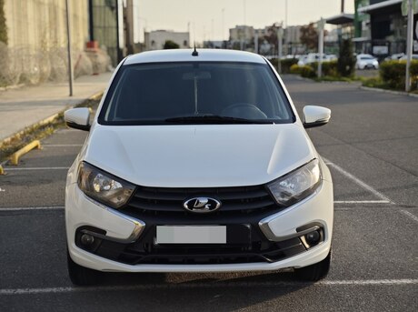 LADA (VAZ) Granta 2021