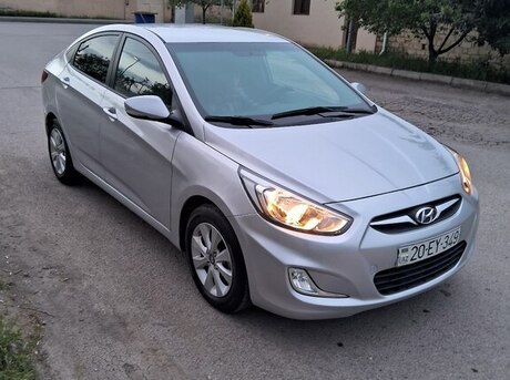 Hyundai Accent 2016