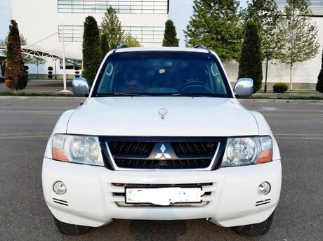 Mitsubishi Pajero 2006