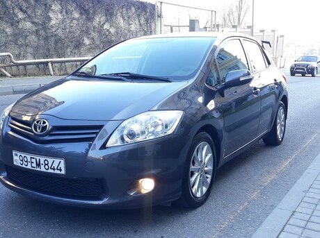 Toyota Auris 2010