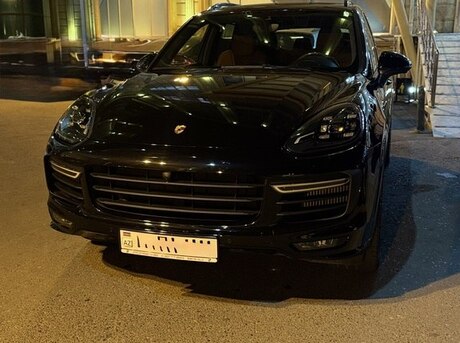 Porsche Cayenne GTS