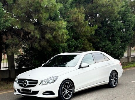 Mercedes E 250 4MATIC 2015