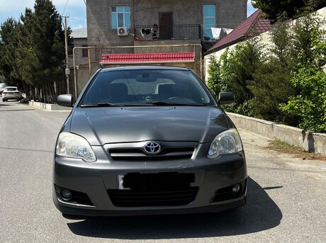 Toyota Corolla 2004