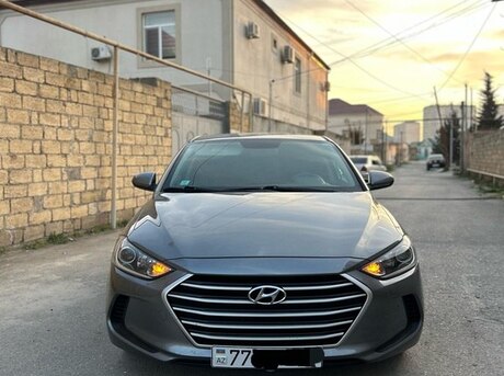 Hyundai Elantra 2016