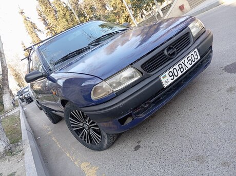 Opel Astra 1995