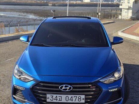 Hyundai Elantra 2016