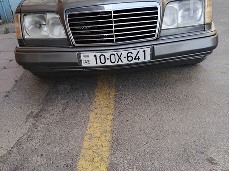 Mercedes E 220 1993