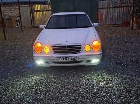 Mercedes E 220 d 1999
