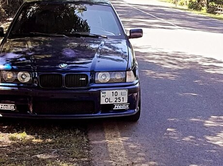 BMW 320 1992