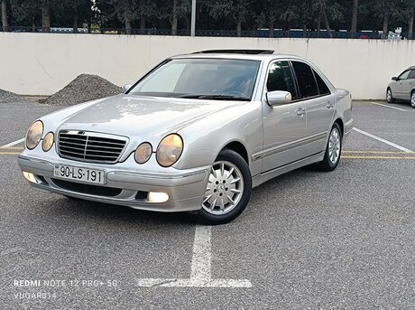 Mercedes E 270 2001