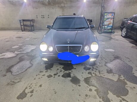 Mercedes E 240 2000