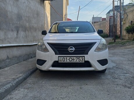 Nissan Sunny 2018