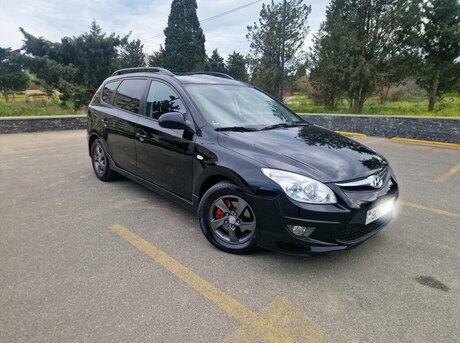 Hyundai i30 2011