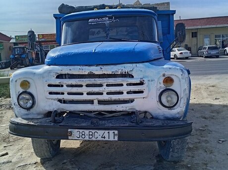 ZIL 130
