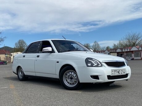 LADA (VAZ) Priora 2013
