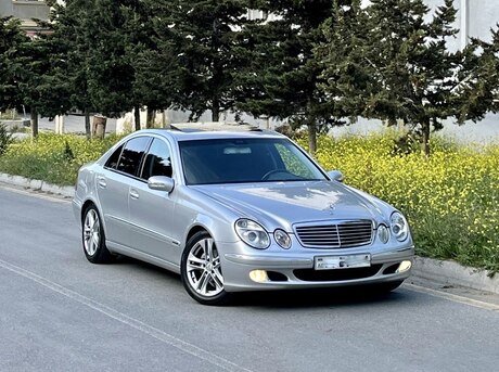 Mercedes E 270 2002