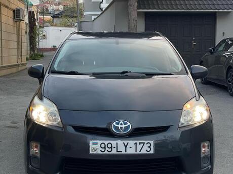 Toyota Prius 2010
