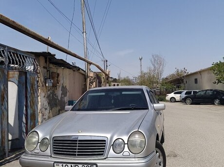 Mercedes E 290 1996