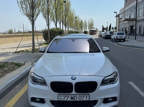 BMW 528
