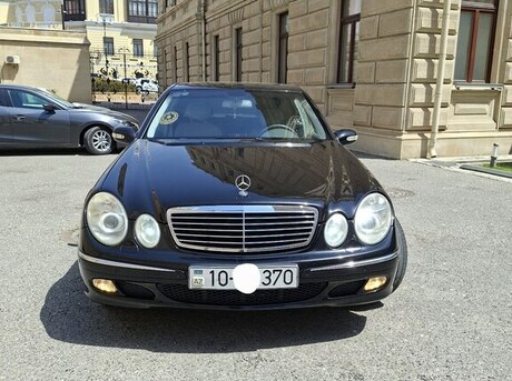 Mercedes E 240 2004