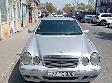 Mercedes E 220 d 2001